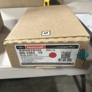 Disc Brake Pad-Standard Premium Integrally Molded Front MOTORCRAFT BR-1083