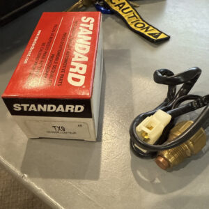 Engine Coolant Temperature Sensor Standard TX9 fits 1981 Mazda 626