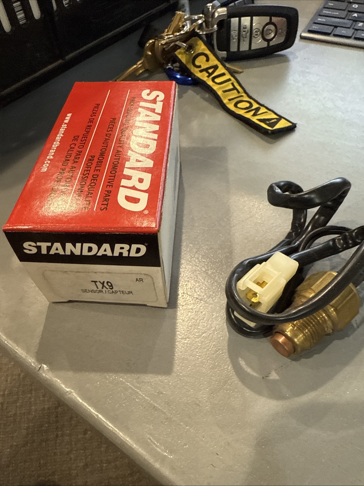 Engine Coolant Temperature Sensor Standard TX9 fits 1981 Mazda 626