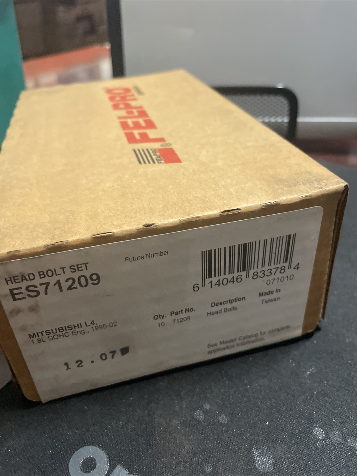 Engine Cylinder Head Bolt Set Fel-Pro ES 71209 - Image 3