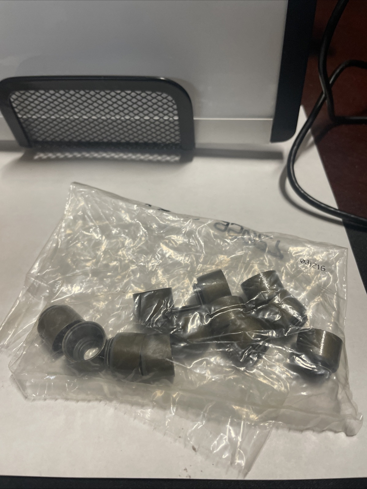 Engine Valve Stem Oil Seal Set Fel-Pro SS 70710 - Image 3