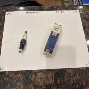 FR5LM SPARK PLUG AC DELCO NEW OLD STOCK
