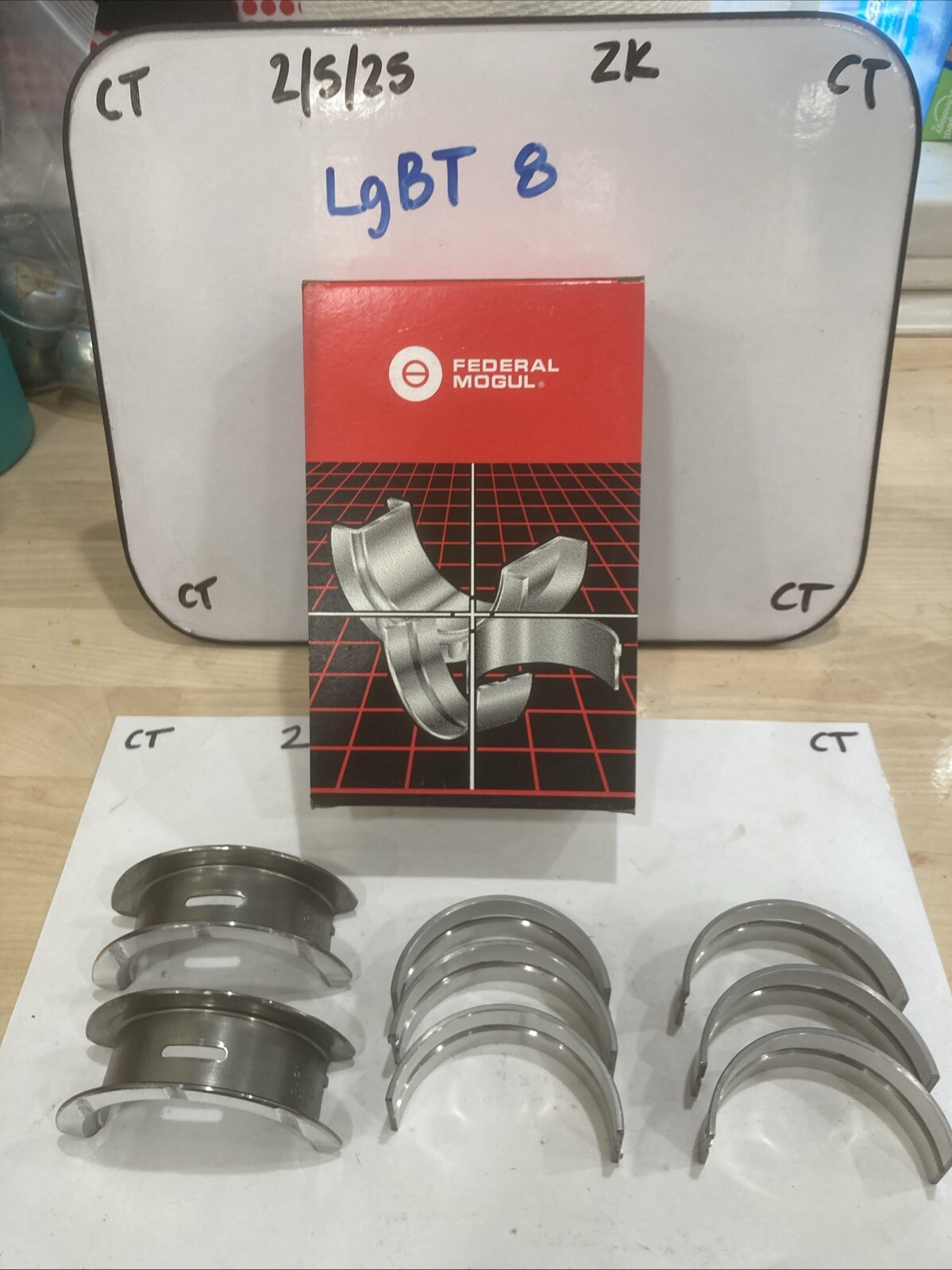 Federal Mogul 6101M-10 Engine Main Bearings .010"