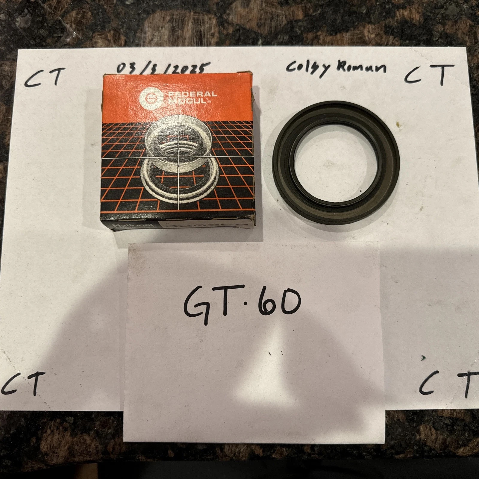 Federal Mogul oil seal 320259