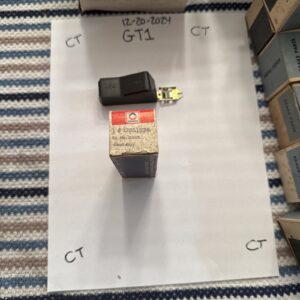 GM Delco NOS Carburetor Accelerator Float Assy Chevrolet 1973-78 (228*) 17051624