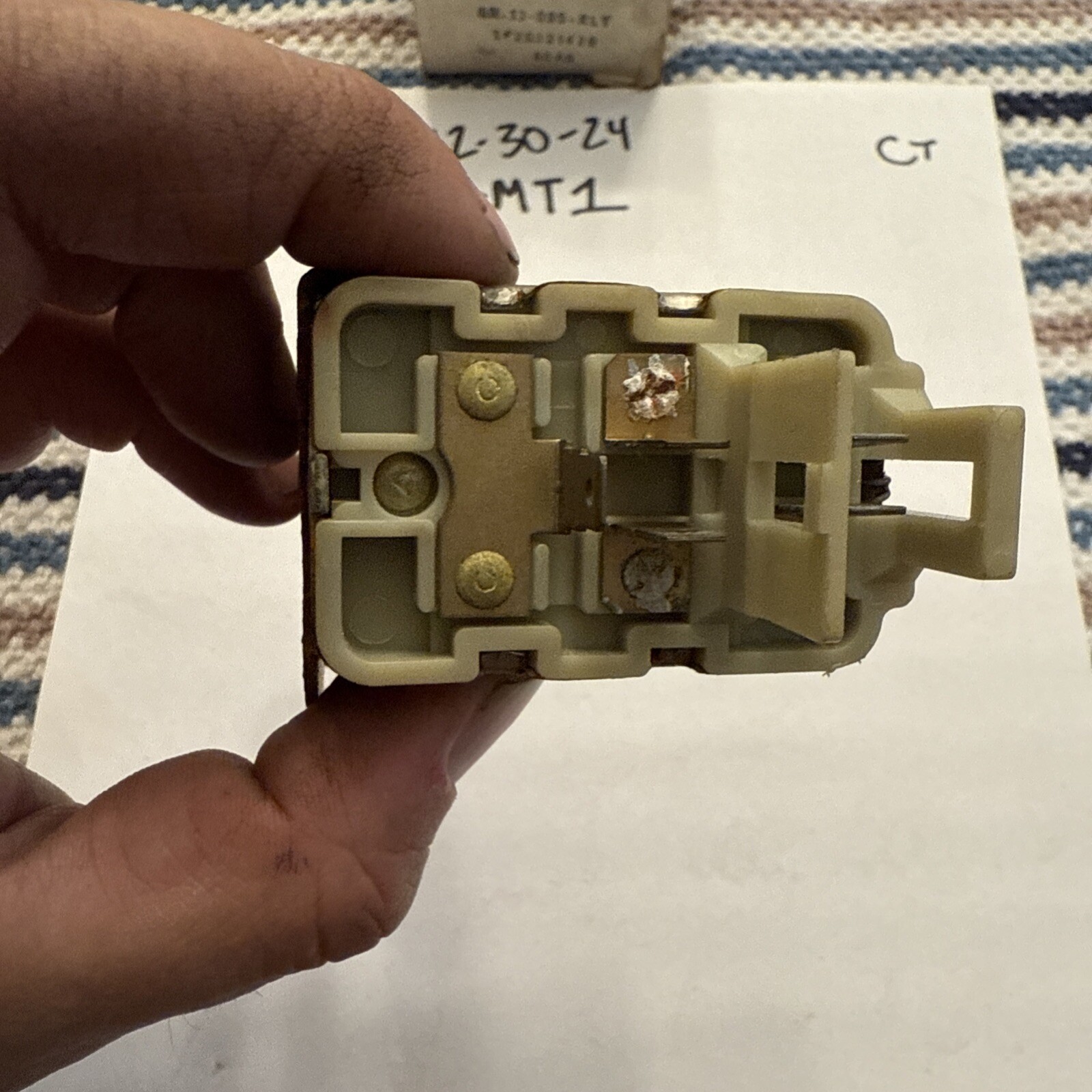 GM NOS 1982-85 Cadillac Deville Eldorado 6 Way Power Seat Relay 20331426 See Pic - Image 6