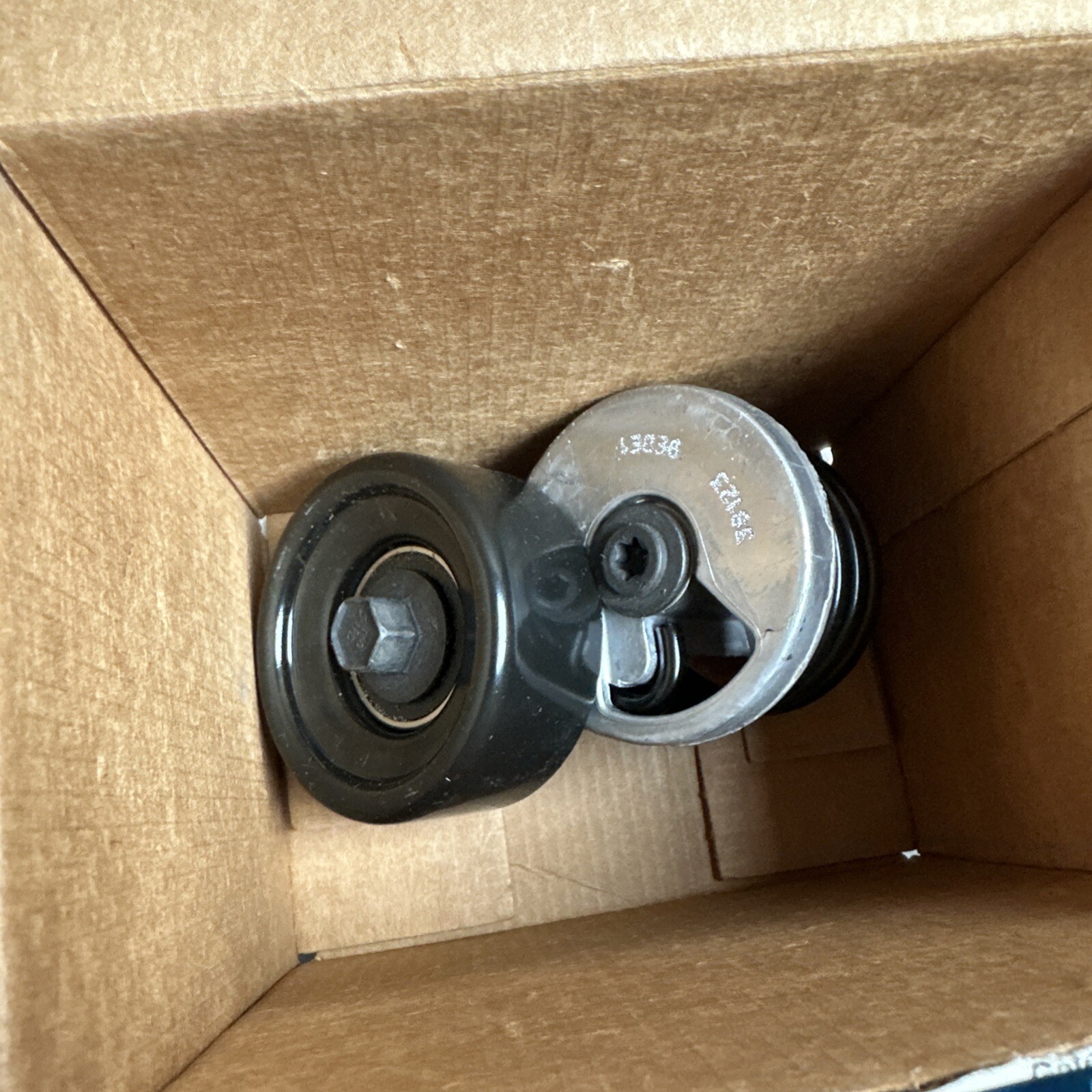 Gates Accessory Drive Belt Tensioner Assembly for Ford 38123 - Image 3