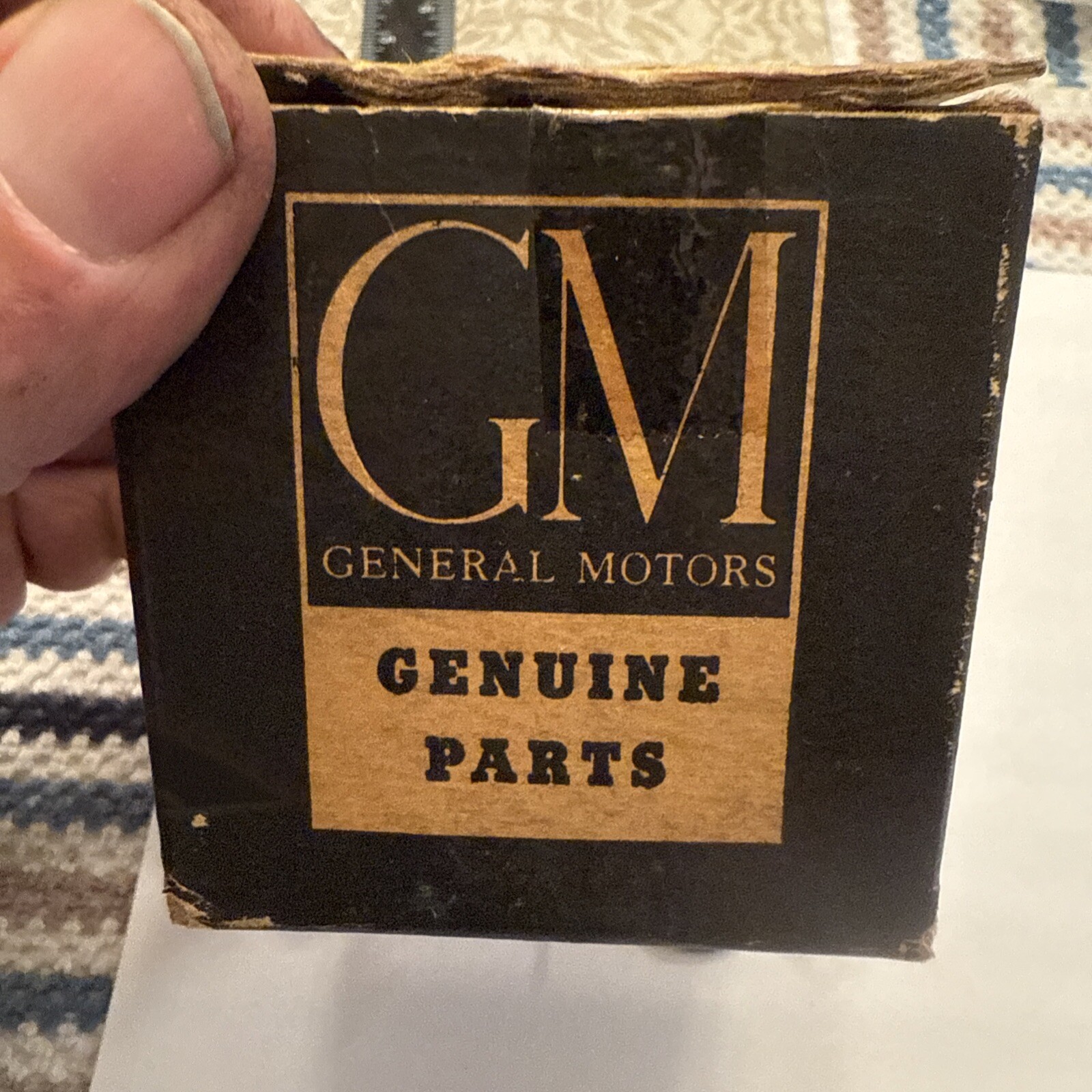 General Motors 3682053 5ea Clips GM OEM Parts NOS - Image 5
