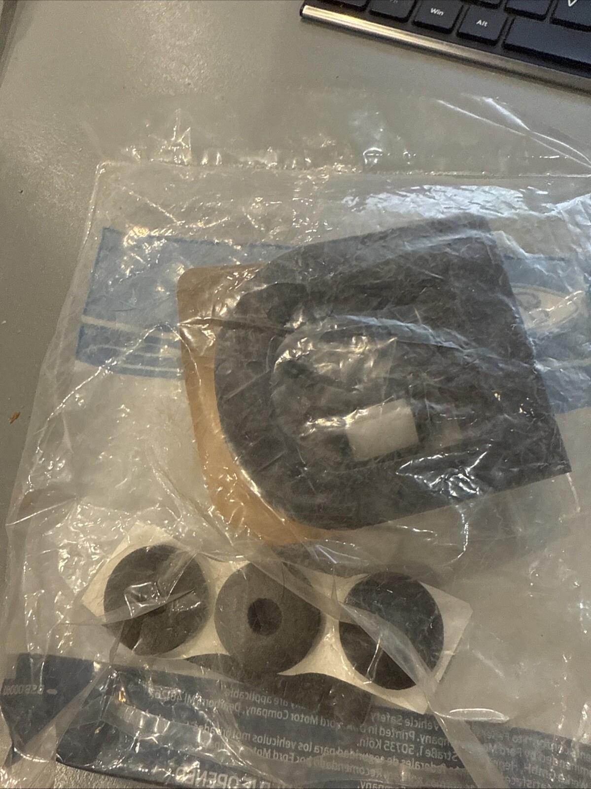 Genuine Ford 2011-2018 Explorer Rear Spoiler Repair Kit HB5Z-78442K03-A - Image 3