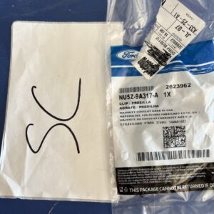 Genuine Ford OE Clip NU5Z-9A317-A