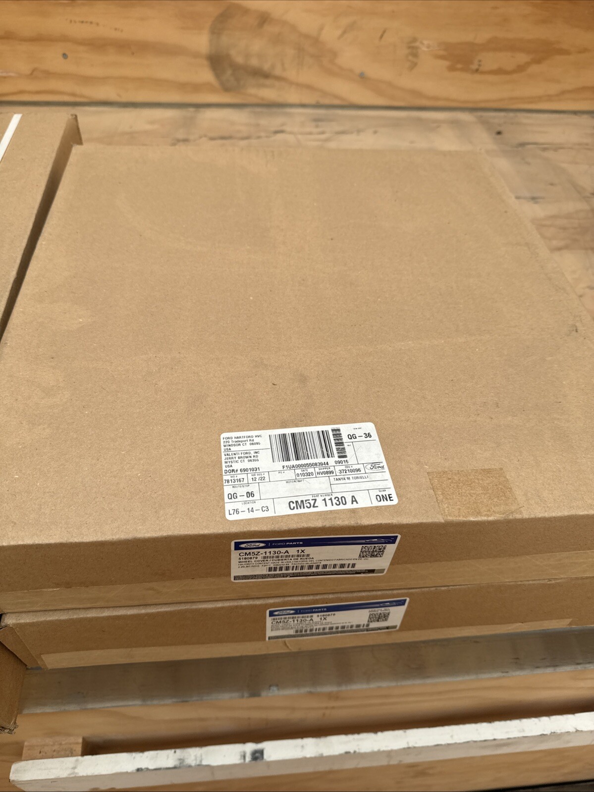 Genuine Ford Wheel Cover CM5Z-1130-A - Image 3