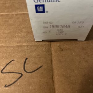 Genuine GM OEM Amber Roof Clearance Lamp Lens 15951646