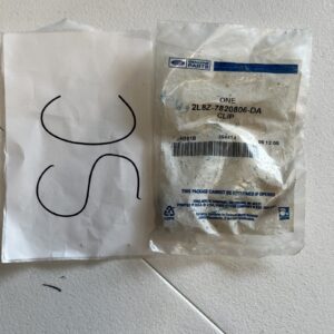 Genuine OEM Ford 2L8Z-7820806-DA Clip NOS