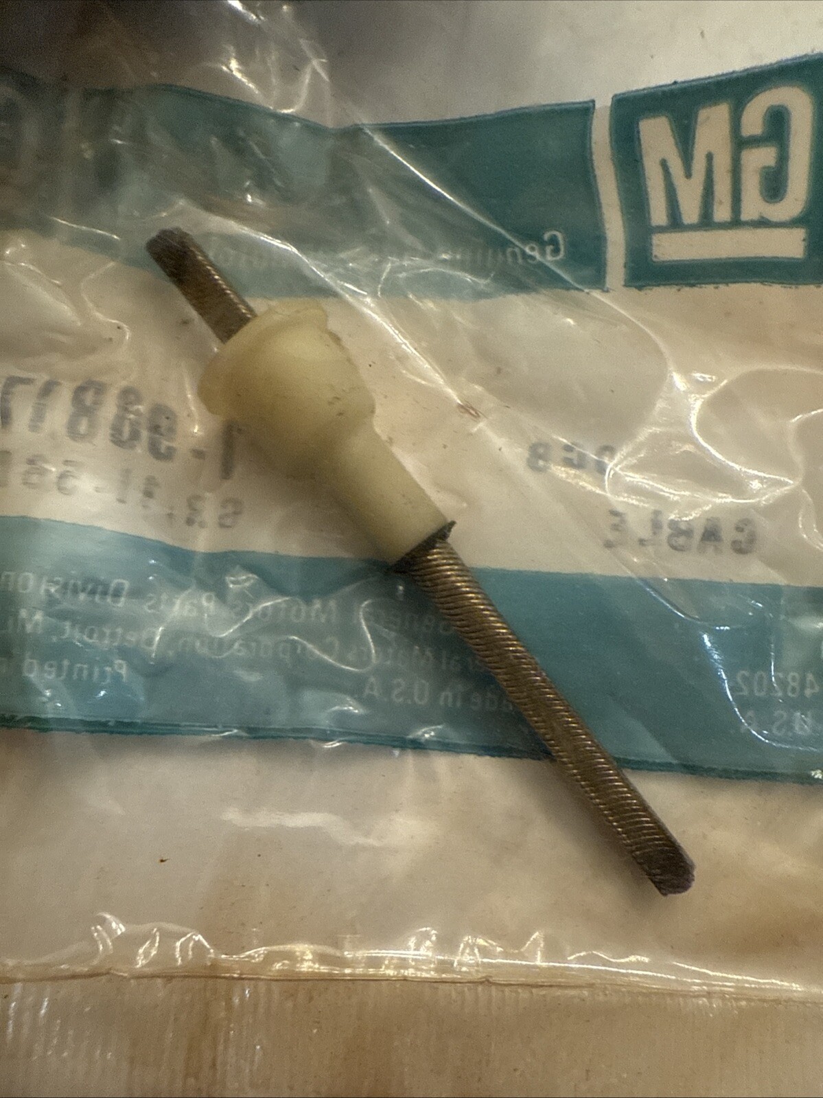 Gm Speedometer Cable 9881704 - Image 4