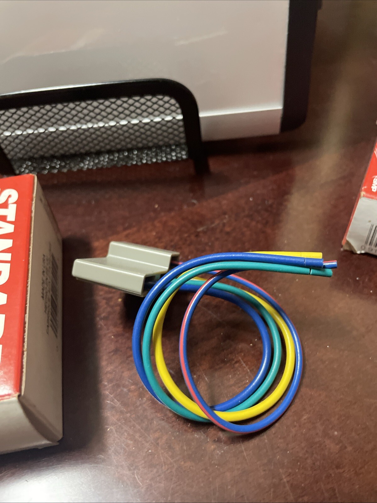 HVAC Blower Motor Resistor Connector Standard S-601 - Image 3