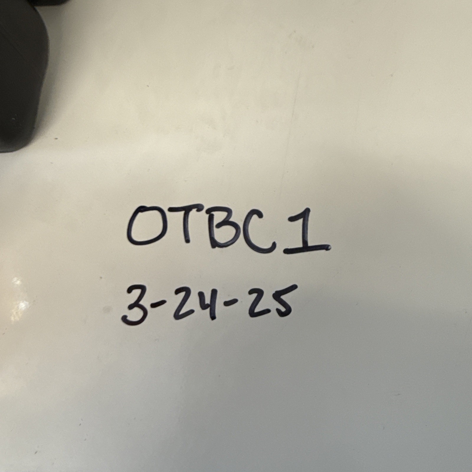 Honda 74815-SL5-A00B8 Garnish, Trunk Cylinder - Image 3