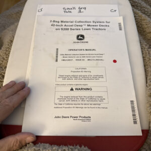 John Deere Operators Manual S200 Lawn Tractor Operators Manual Omuc26917