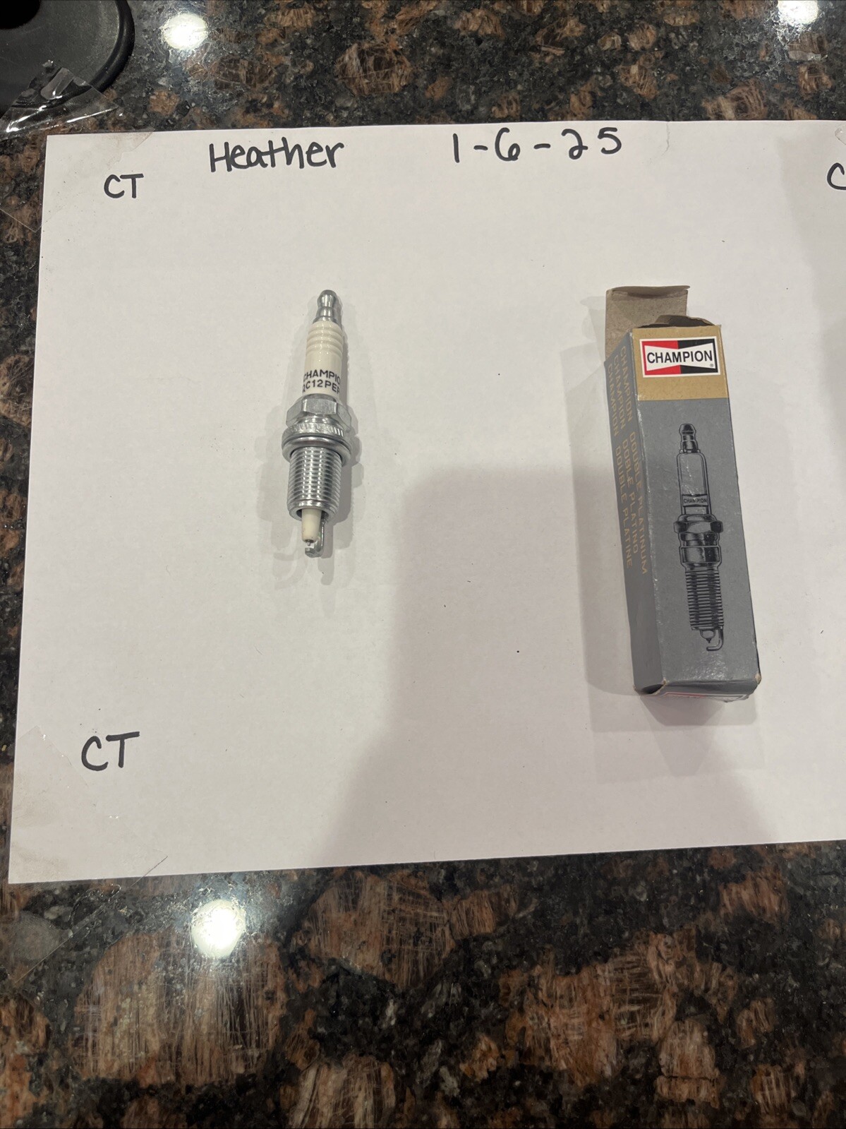 NEW CHAMPION QC12PEPB 7953 MARINE SPARK PLUG - Image 3