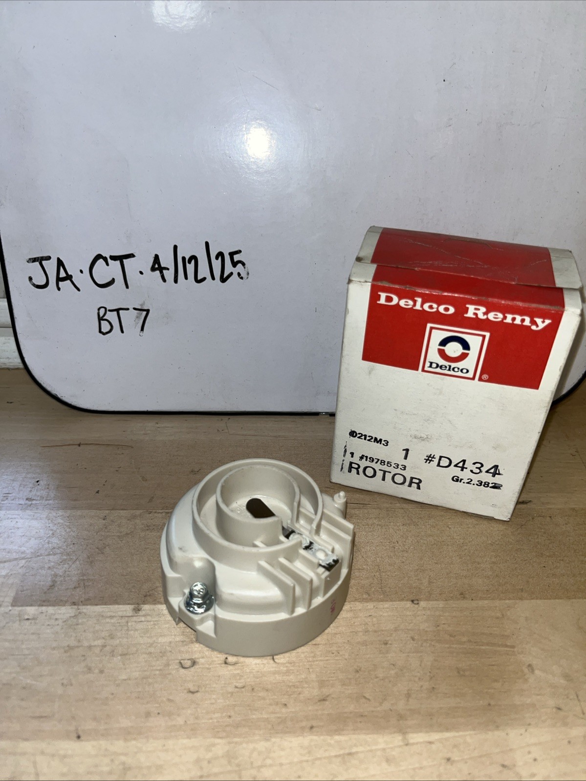 NEW DELCO REMY GM GENERAL MOTORS ROTOR PART NO. 10470200 / D454