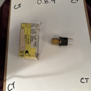 NEW NOS OEM 15-2352 10007057