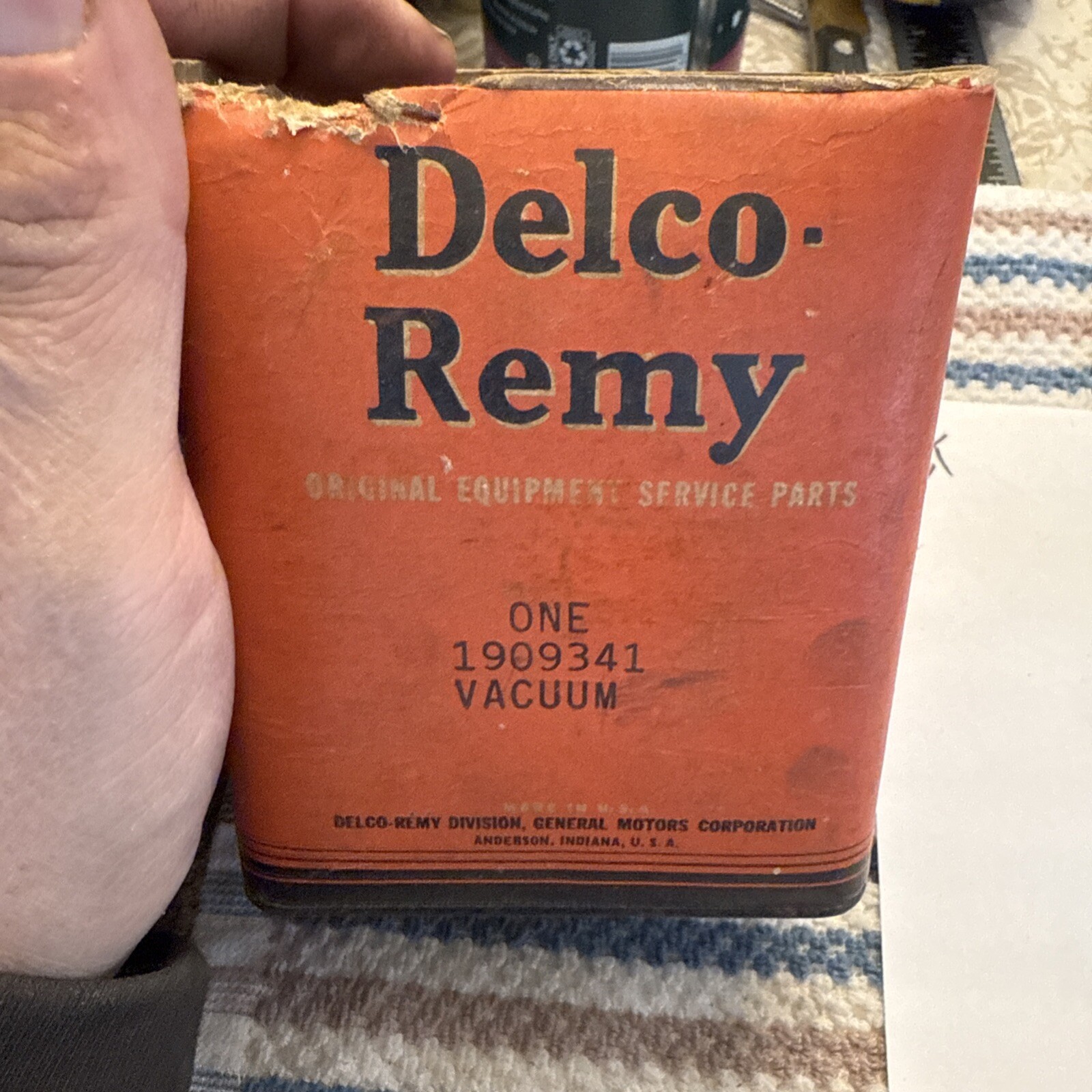 NOS 1940's 1950's GM Distributor Vacuum Advance, 1909341 Delco-Remy - Image 3