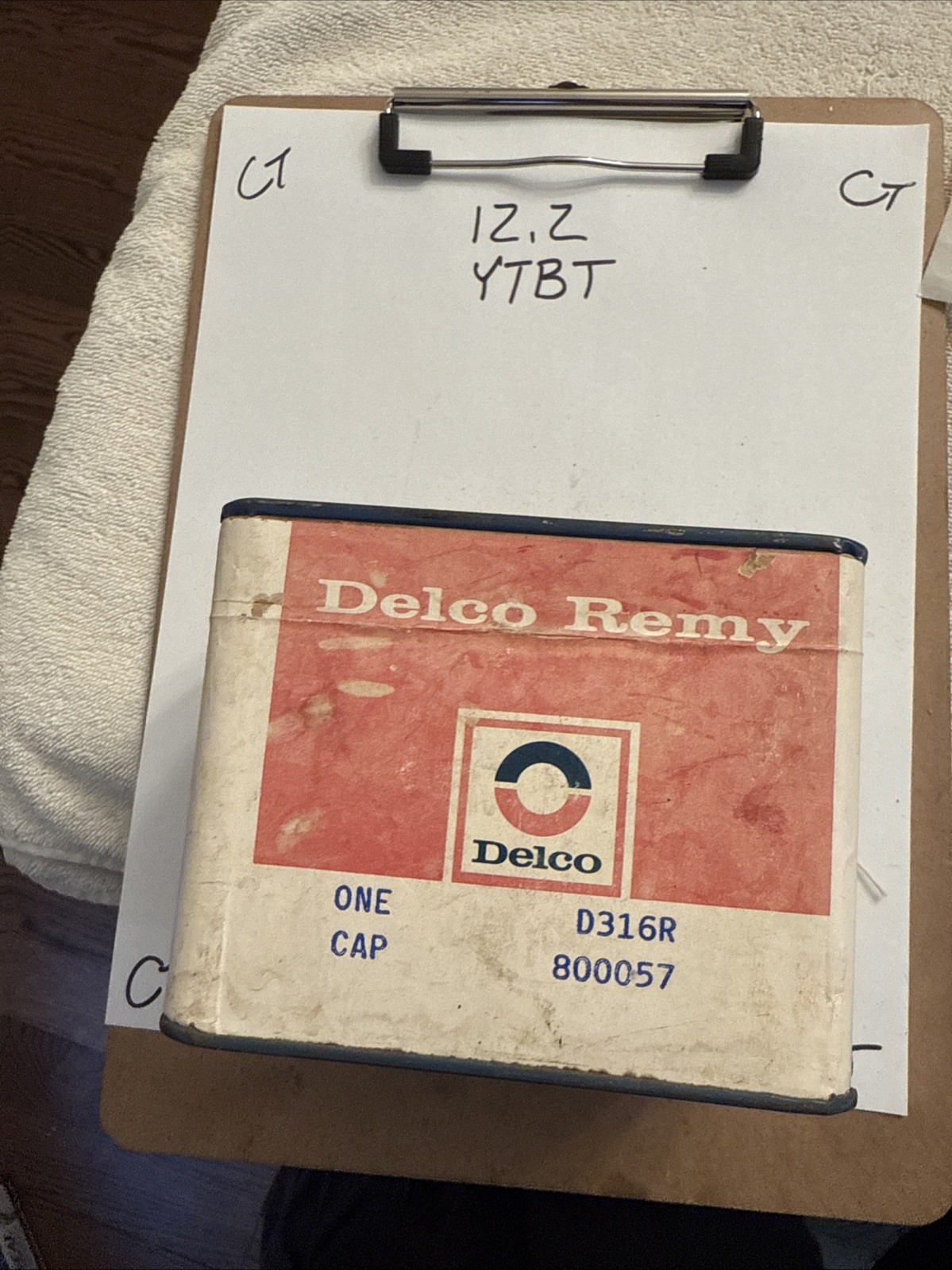 NOS 1963-1969 Chevrolet Corvair Delco Remy D-316R Distributor Cap 6 Cyl 800057