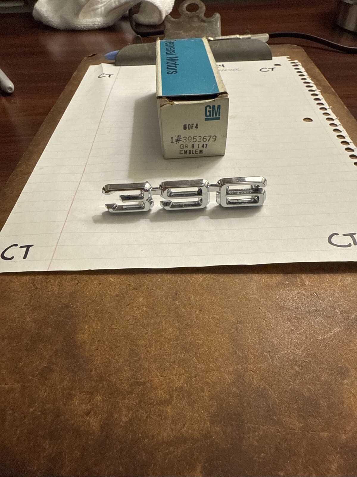 NOS 1969 1970 CHEVELLE NOS GM 3953679 SS"396" FENDER EMBLEM