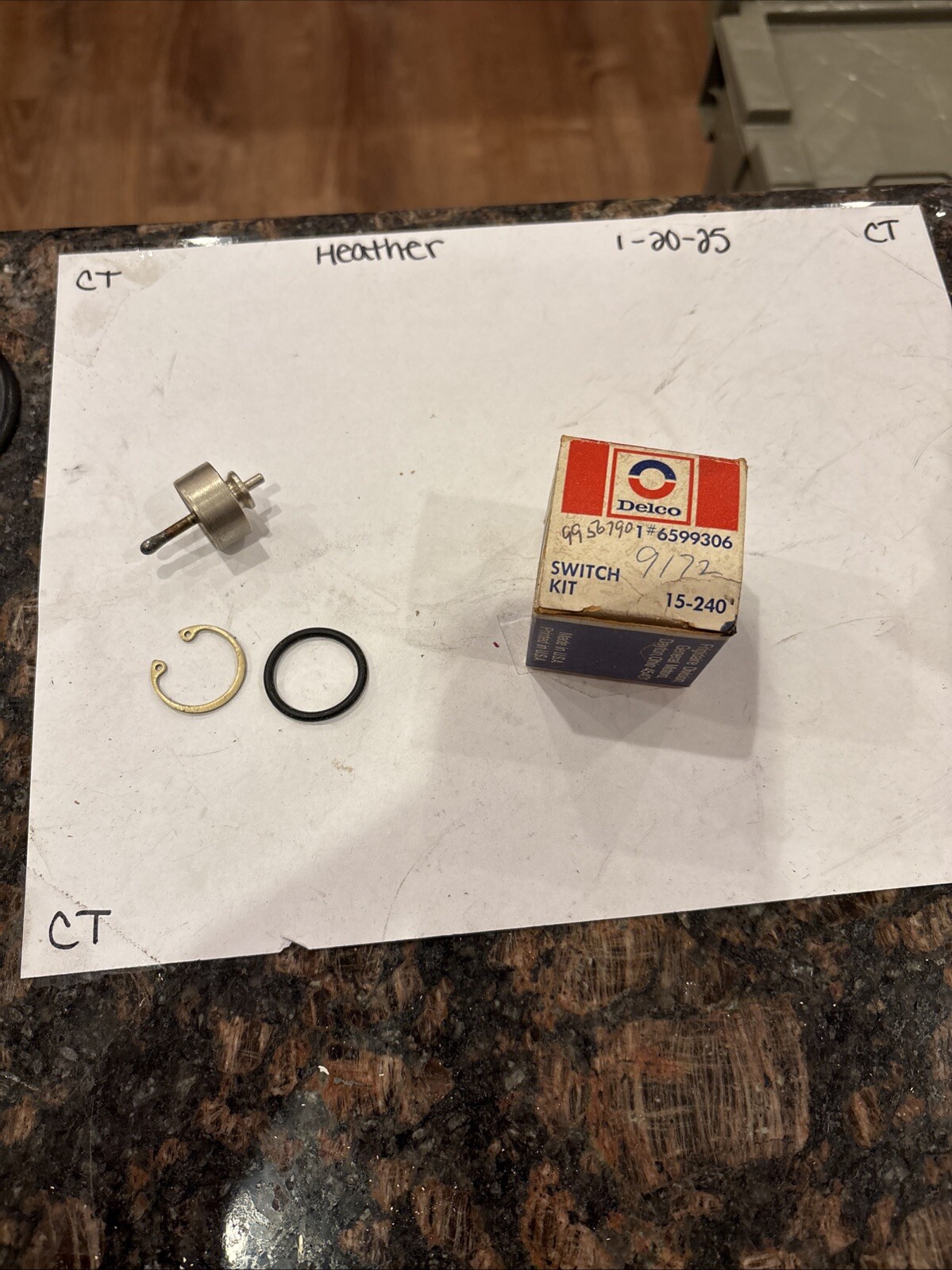 NOS Delco 15-240 AC Compressor Switch 6599306 GM Car/Truck