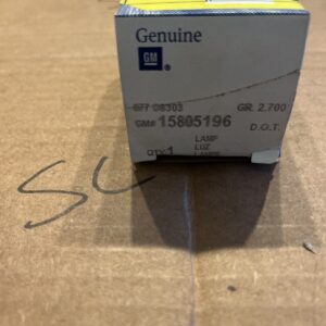 NOS OEM GM Chevy GMC Cadillac Truck Rear License Plate Lamp Light Lens 15805196