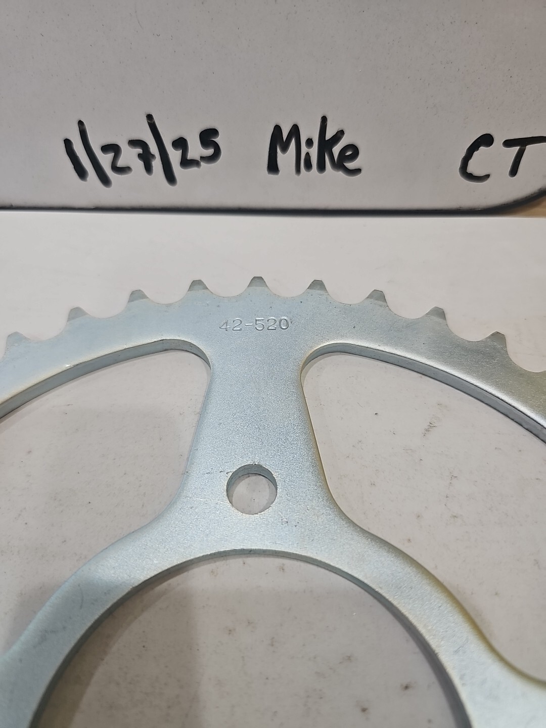 NOS SUZUKI 64511-43B00 SPROCKET - Image 3