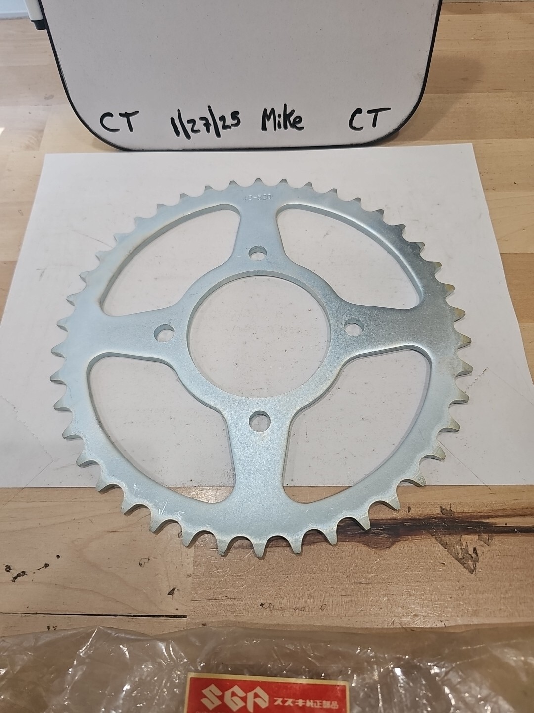 NOS SUZUKI 64511-43B00 SPROCKET - Image 4