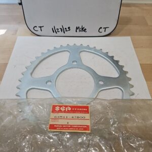 NOS SUZUKI 64511-43B00 SPROCKET