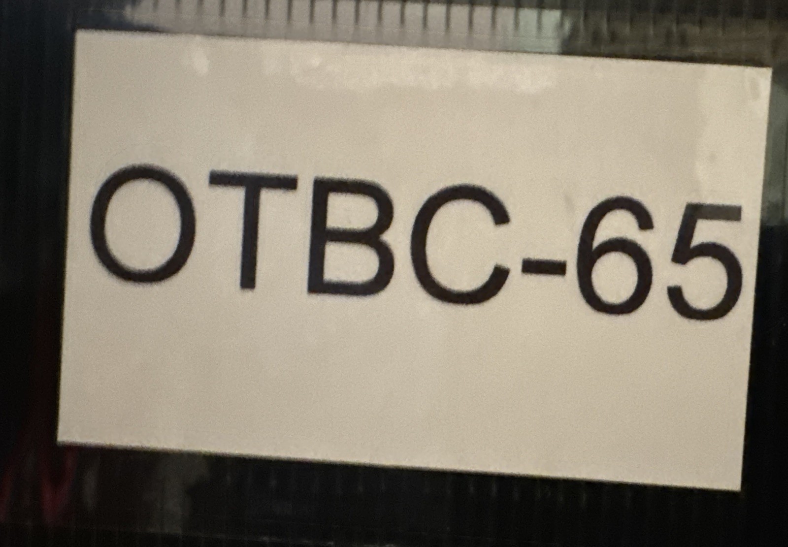 NOS Standard Motor Products Distributor Cap. Part JH63. See pic. - Image 3