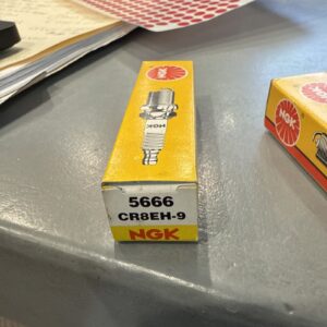 New CR8EA-9 Spark Plug NGK 5666 Motorcycle Auto Truck ATV UTV Scooter Water