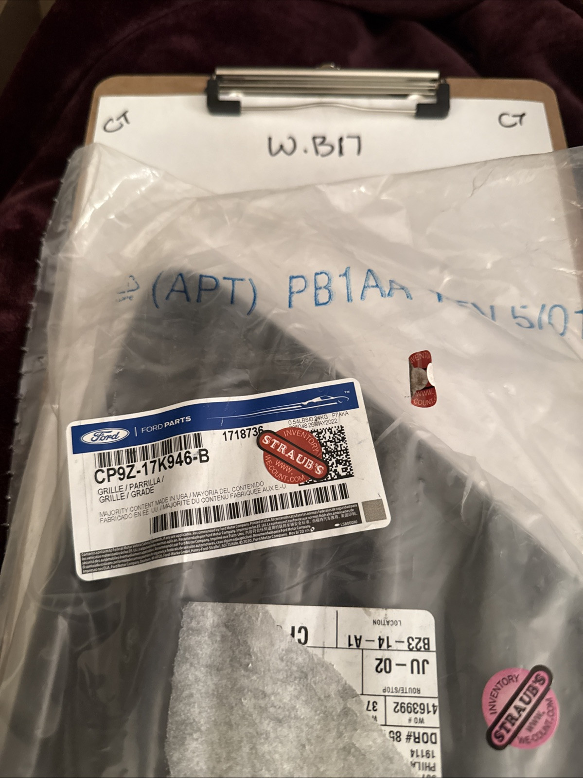 New Ford OEM Right Side Bumper Grille Inserts CP9Z-17K946-B