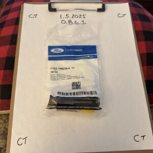 New Genuine Ford Socket Asy - Additional F1EZ19N236A / F1EZ-19N236-A OEM