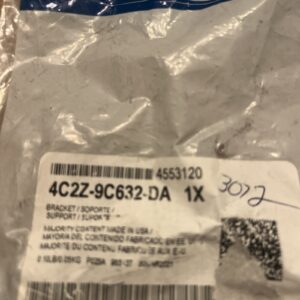 New OEM Ford 4C2Z-9C632-DA Air Inlet Tube Clamp NOS