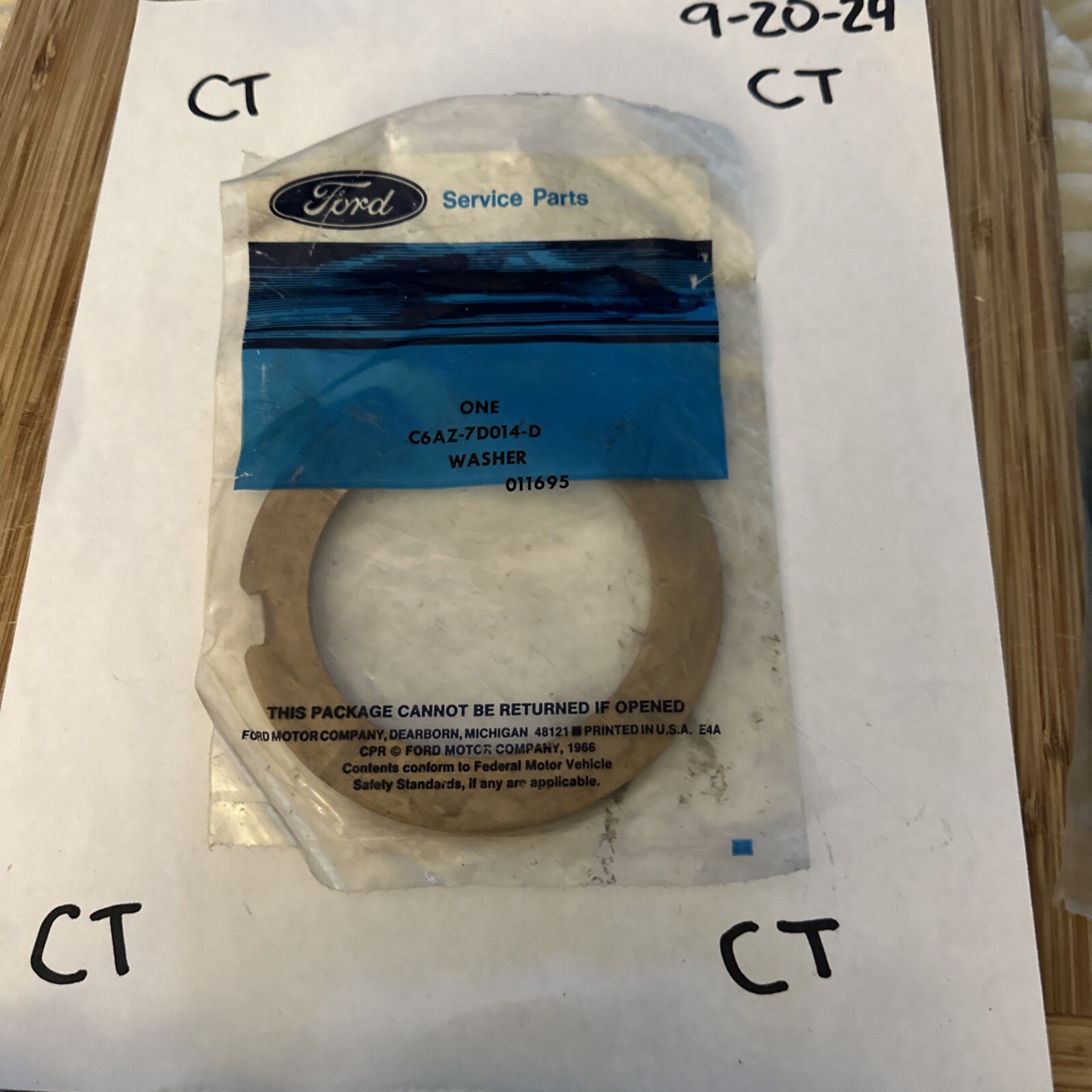 New OEM Ford C6AZ-7D014-D Thrust Washer NOS