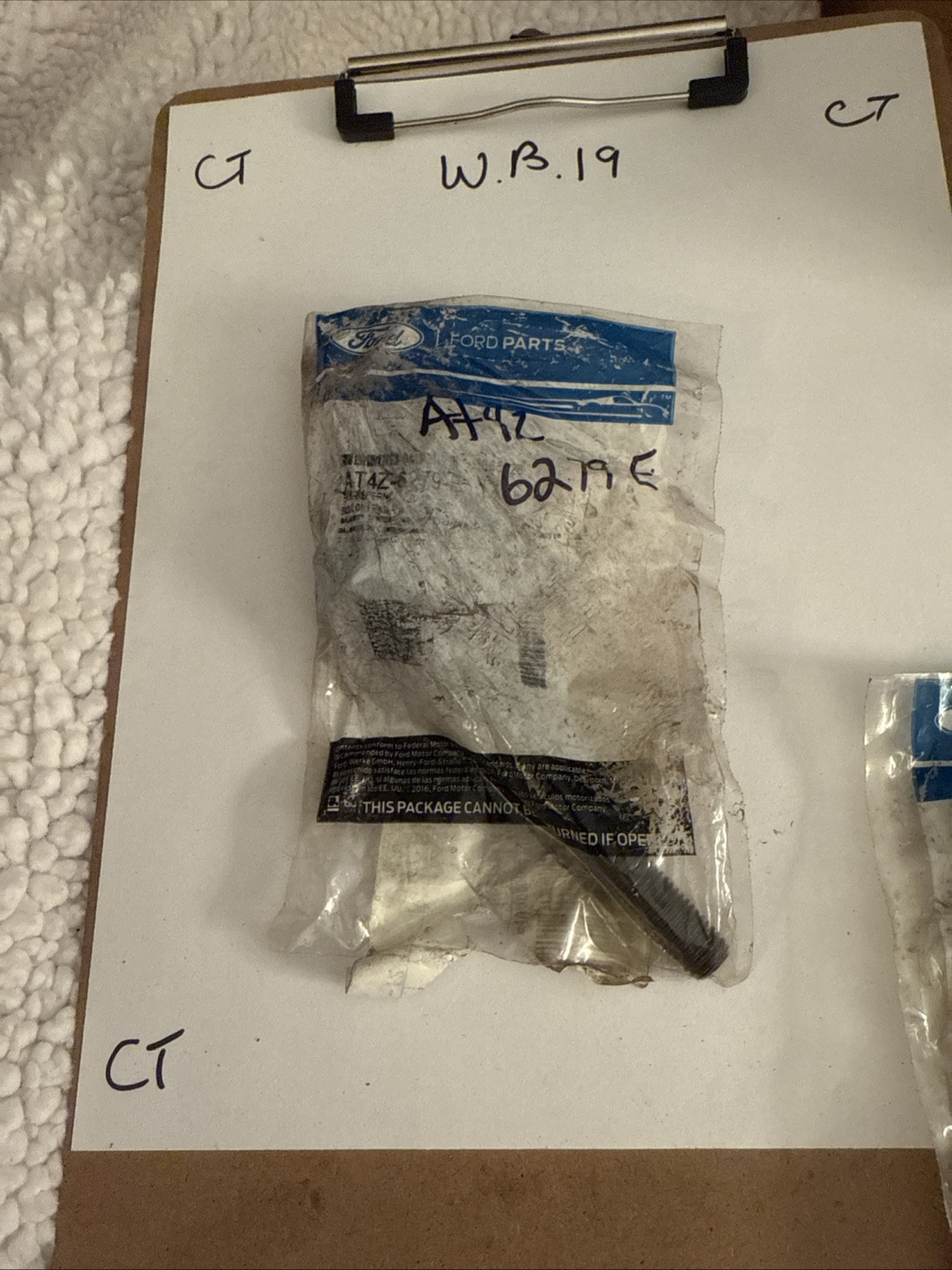 OEM NEW Bolt Ford 11-17 Explorer F-150 Mustang AT4Z6279E