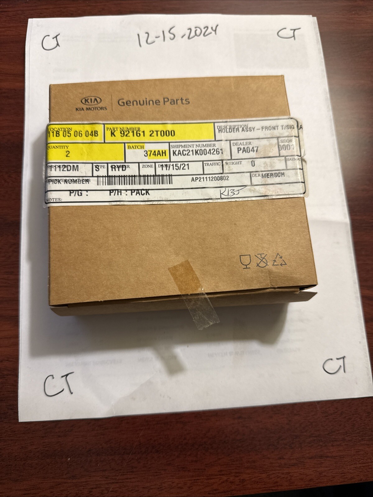 OEM NEW Front Head Light Turn Signal Lamp Socket Cadenza Optima 92161-2T000