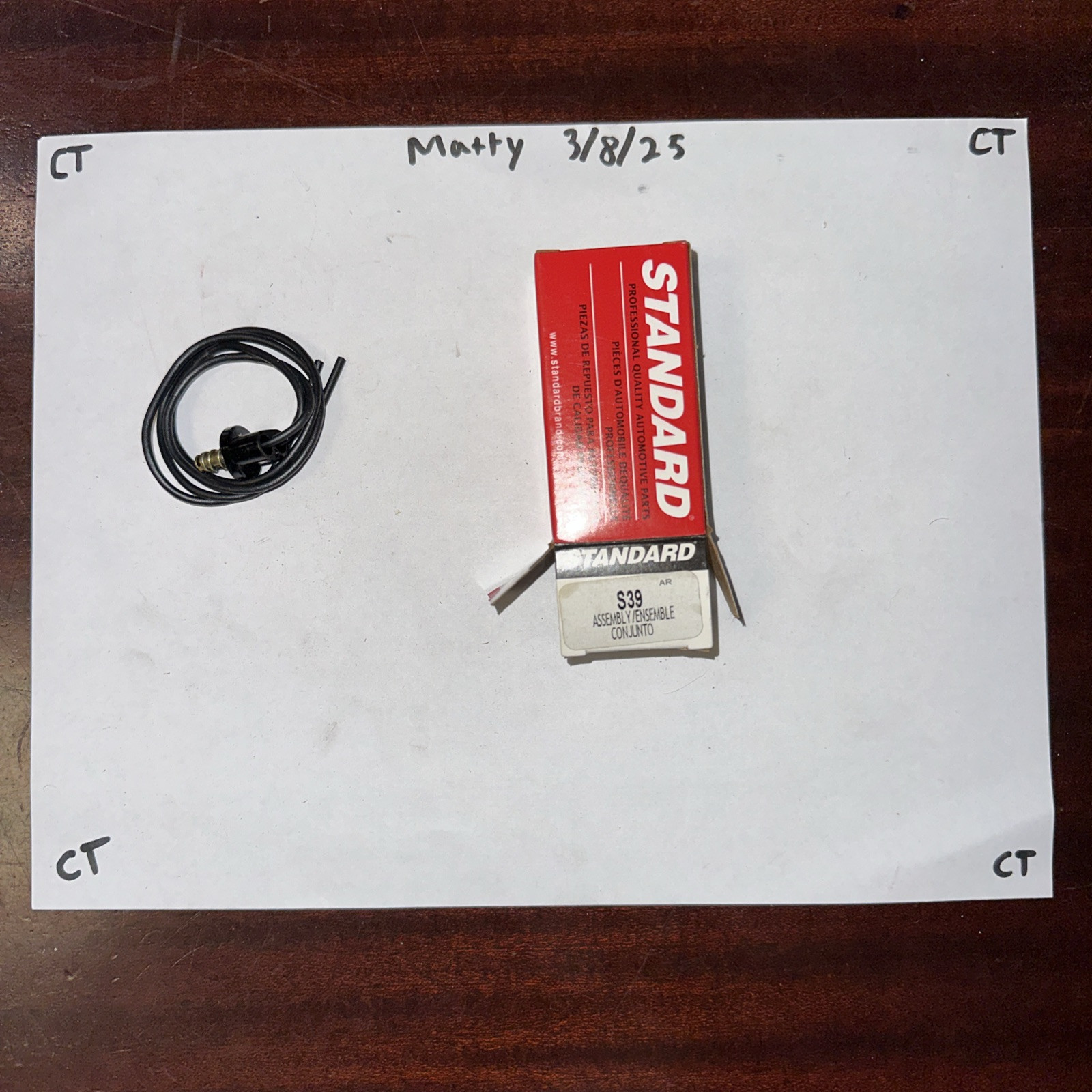 S-39 STANDARD BRAND SOCKET / WIRE CONNECTOR ASSEMBLY PARK/TAIL LIGHTS