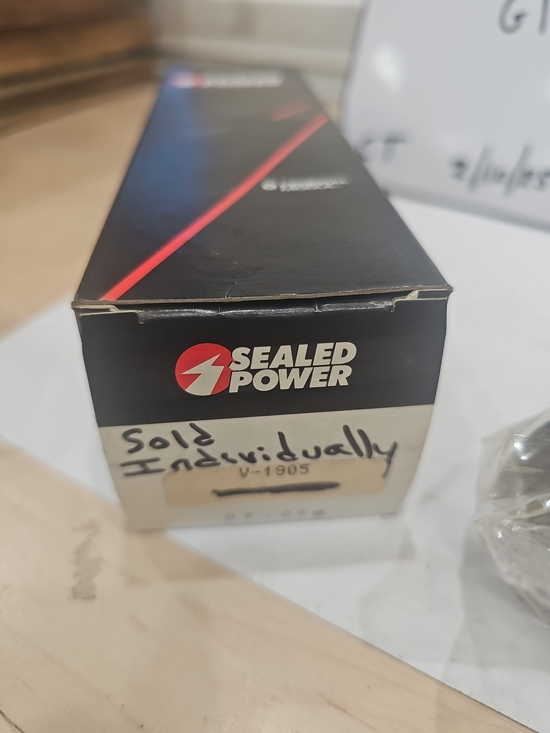 Sealed Power Intake Valves V-1905 - Image 3