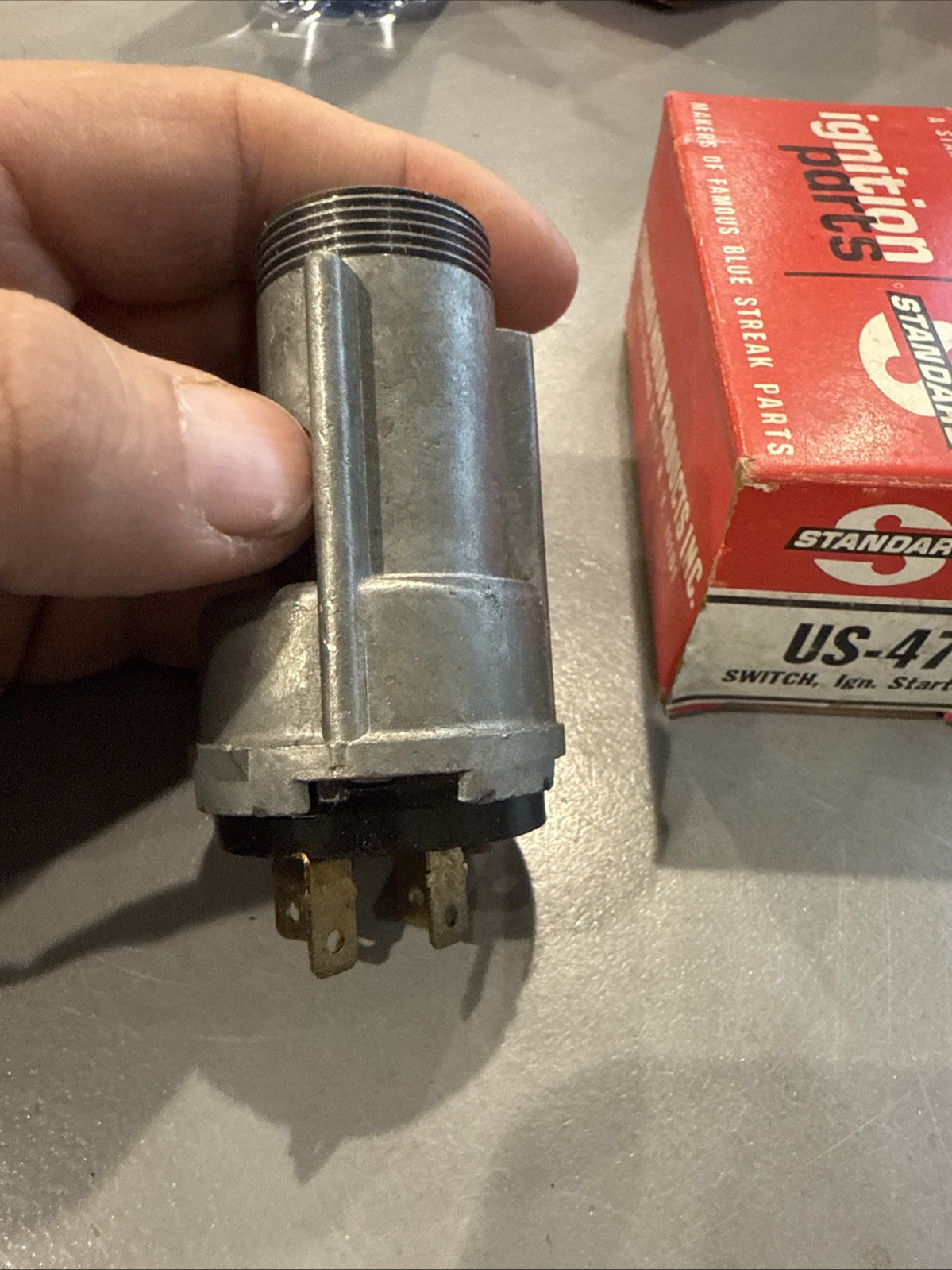 Standard Ignition Switch Us-47 Mopar - Image 4