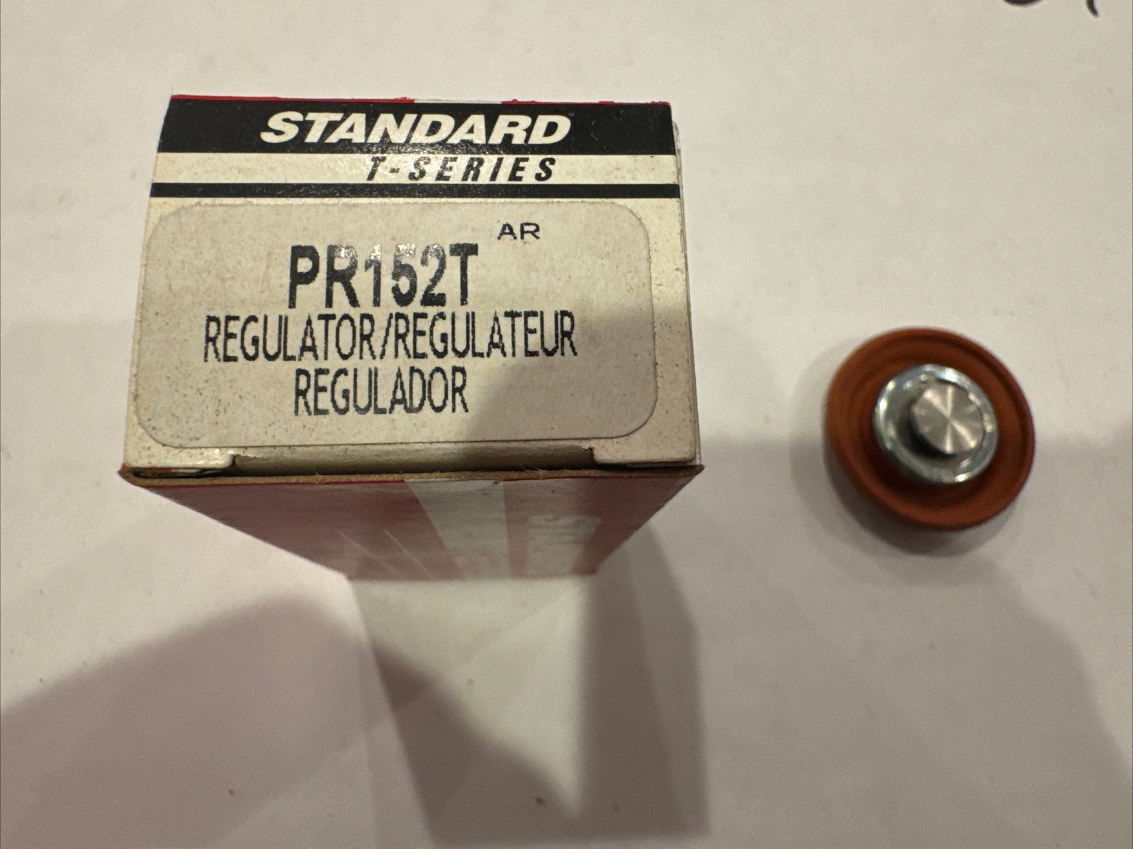 Standard Motor Products PR152T Fuel Pressure Regulator - Image 3
