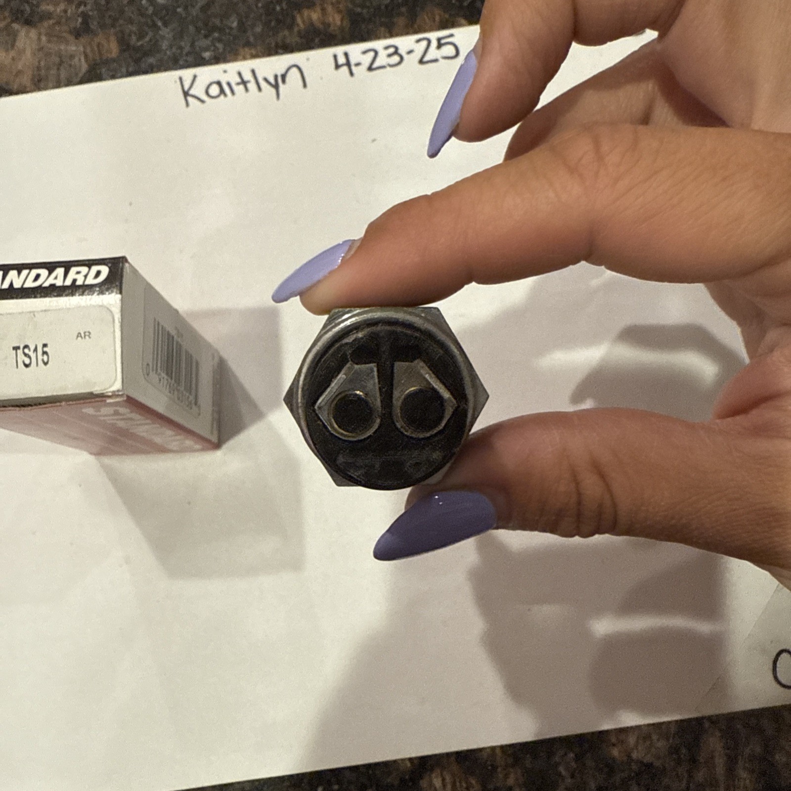 Standard Motor Products TS-15 Engine Coolant Temperature Sender - Image 4