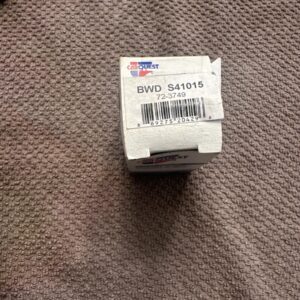 Standard Motor Products Vehicle Speed Sensor Fit for 98 99 2000 Jeep S41015 BWD