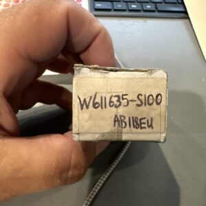 Super Duty M8 X1.25X20 Hex Wash Tap NOS (2) Bolts W611635-S100