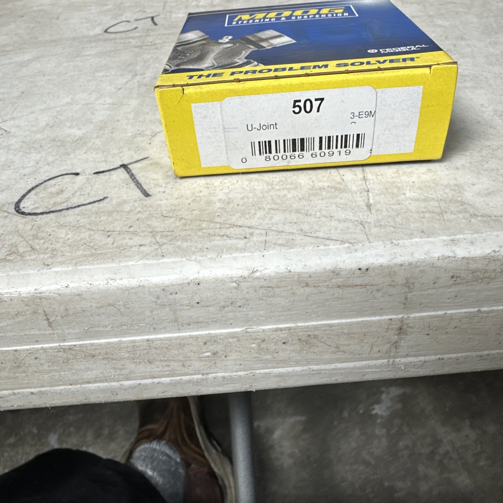 Universal Joint Moog 507