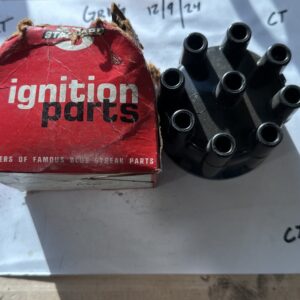 Vintage Standard Ignition Parts Distributor Cap 146-U