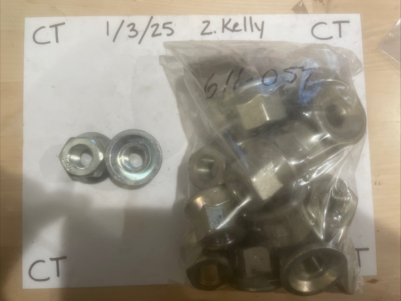 Wheel Lug Nut-Nut Dorman 611-057 (SOLD INDIVIDUALLY)